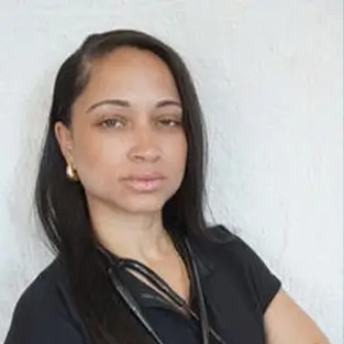 Yefoonah Christmas, FNP-C, family nurse practitioner and certified laser technician at Electrolysis 100% in Chicago